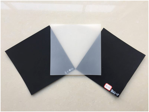 蜜桃永久免费膜与垫层之间的摩擦滑移的黏结