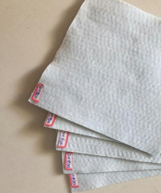 蜜桃永久免费布发挥延展和吸油性 旧道表面清洁