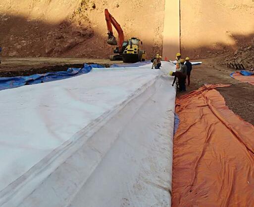 解决复合蜜桃永久免费膜焊接问题必然影响堆石坝性能