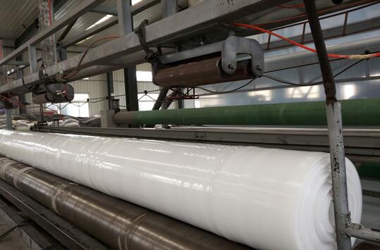 主材为HDPE防水板和蜜桃永久免费布的防水工艺