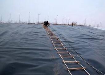 为您介绍连接蜜桃永久免费膜防渗膜采取的步骤与后期的检测施工