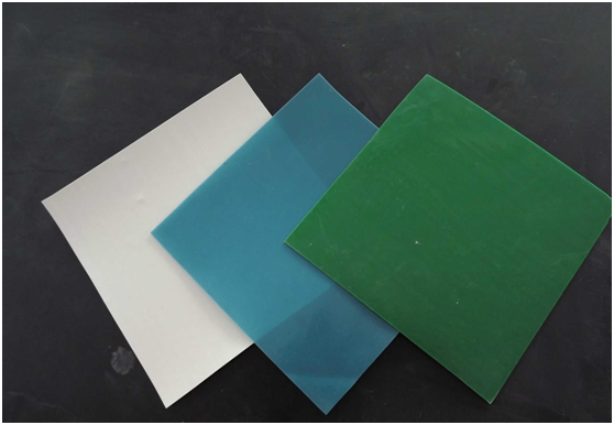 按渠道的断面结构不同复合蜜桃永久免费膜铺设哪三种方式可靠些