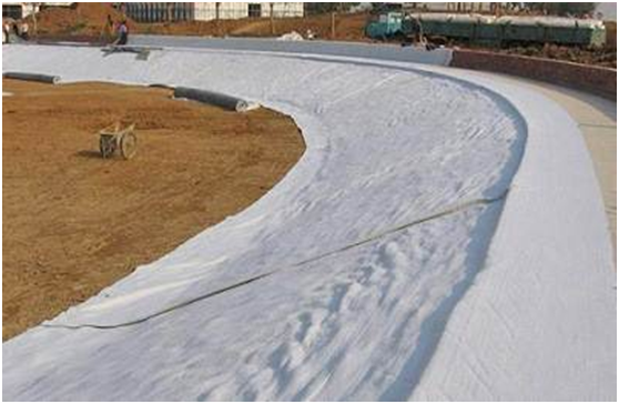 水电站围堰蜜桃永久免费膜焊接要求