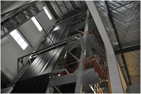 蒸发塘蜜桃永久免费膜铺设相应分布