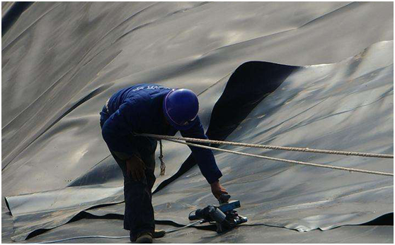 施工经验得出不同厚度蜜桃永久免费膜使用特点