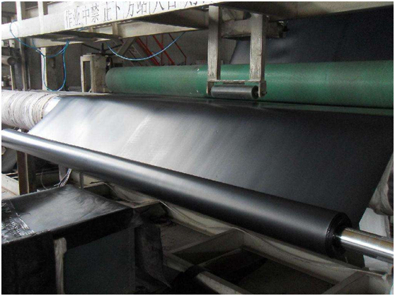 蜜桃永久免费膜在中等透水平原地区防渗处理十分必要