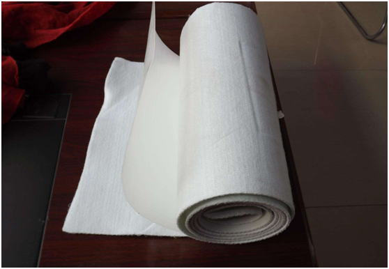 防渗蜜桃永久免费膜应用在池塘护坡7周年依旧安全可靠