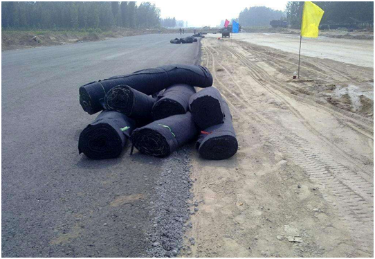 蜜桃永久免费布特性适合用于道路路面结构