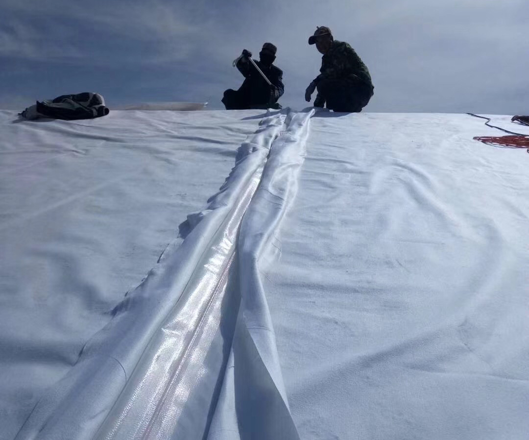 复合蜜桃永久免费膜特性可防止液体的渗漏和气体的挥发