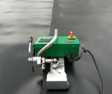 水库蜜桃永久免费膜渗透系数达到什么标准才算合格？