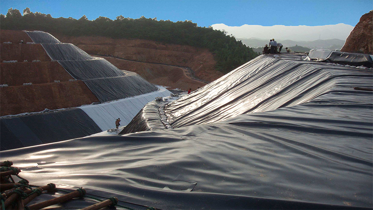 蜜桃永久免费膜在多头小直径防渗墙怎么施工？