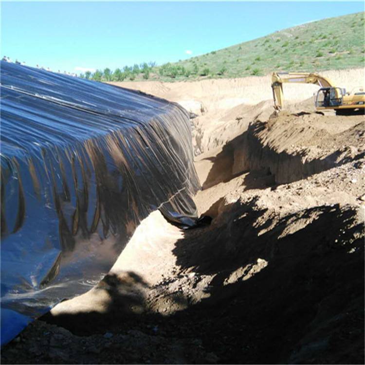 蜜桃永久免费膜在施工围堰应用