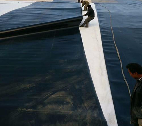 聚乙烯增强改性的复合蜜桃永久免费膜哪些特性值得蜜桃精品成人影片探讨？