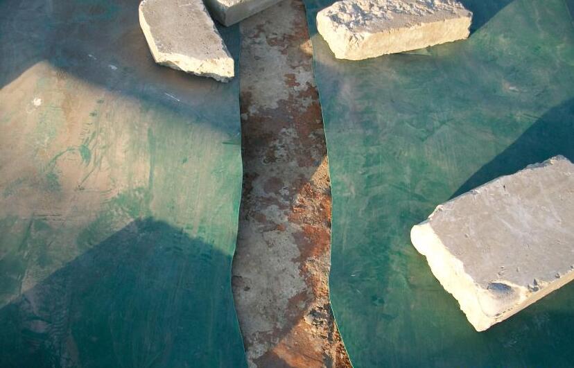 整个防渗结构可靠性保障的关键控制点是？