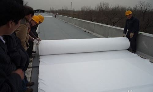 公路蜜桃永久免费格栅施工