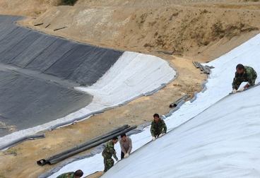 复合蜜桃永久免费膜隔断层设置技术指标要求及设置位置