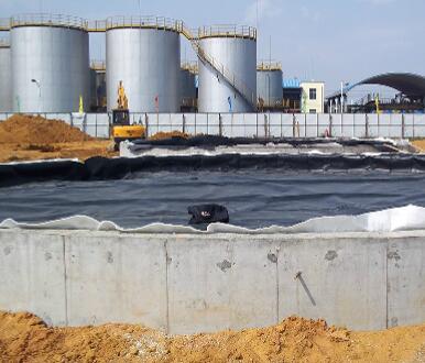 为什么说复合蜜桃永久免费膜等材料是构成工程质量的基础