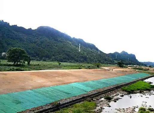 植生毯适用于各种稳定的土质、土石边坡，坡度小于或等于30°的作业带