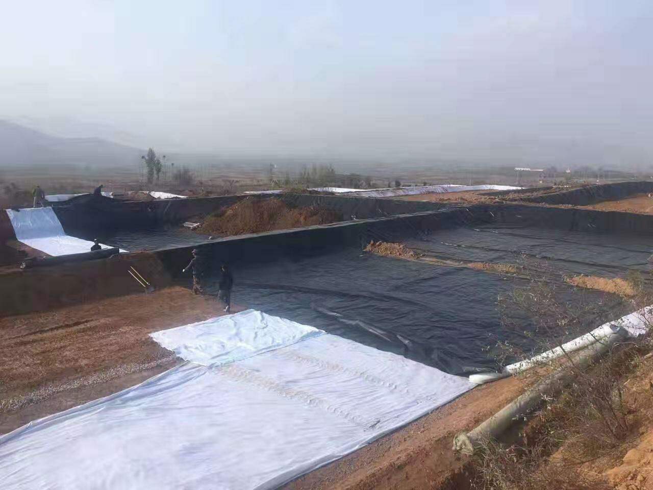 重视柔性防水和背面排水，构成第二道防排水防线