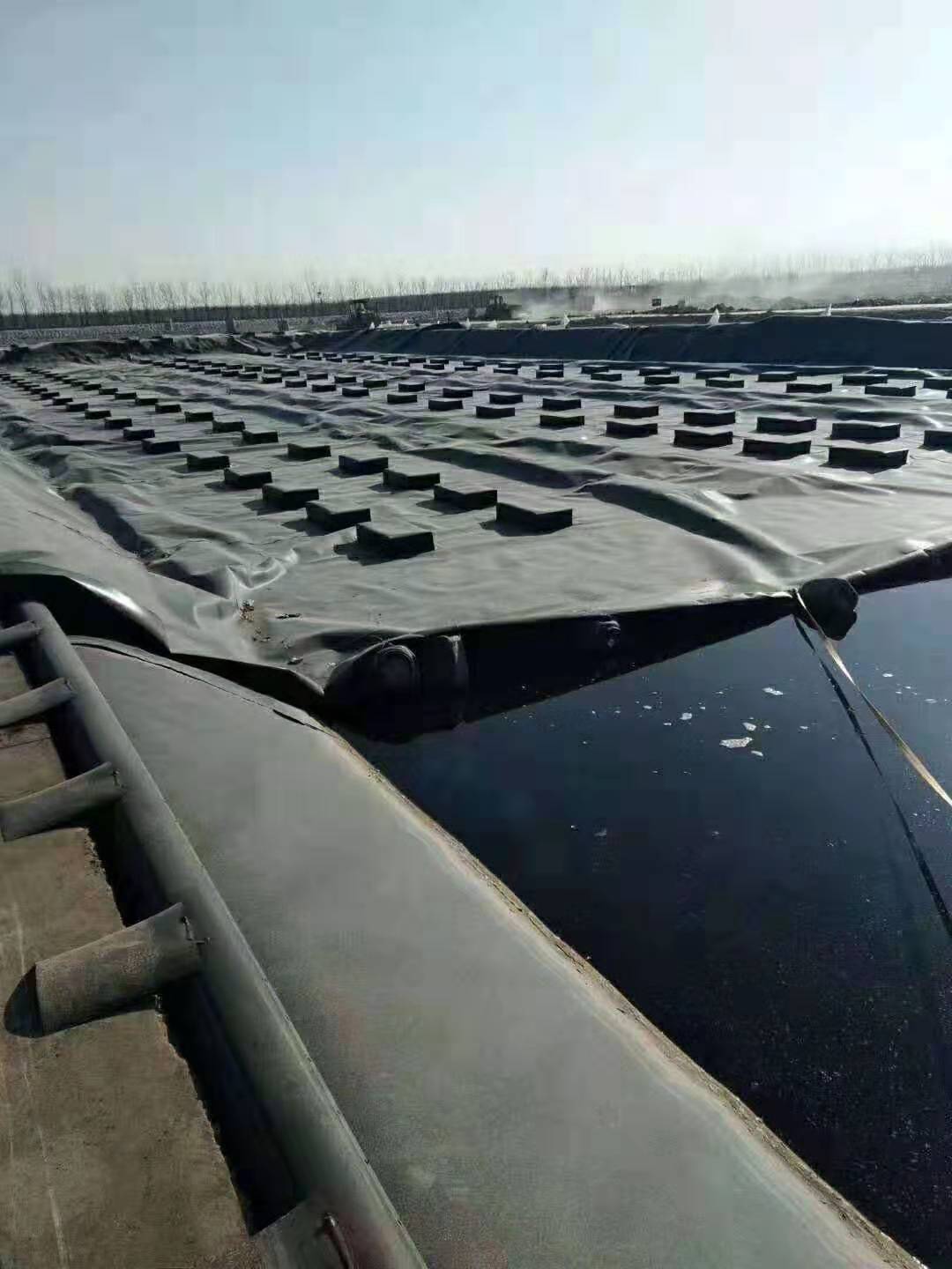 运用蜜桃永久免费膜在渠道灌溉防渗工程项目之中使用料量相对较少