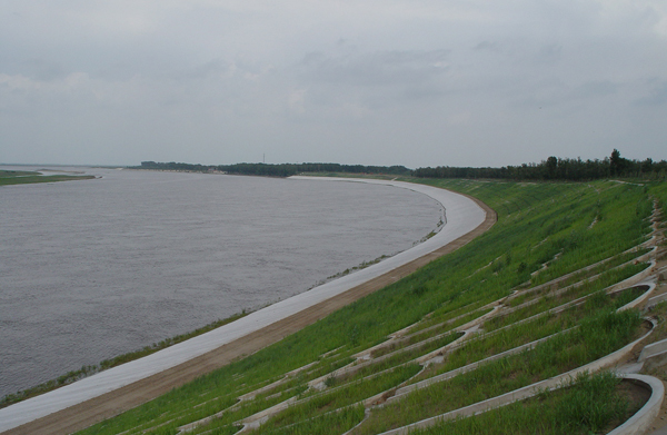 渠道改造是工程按期完工、工程运行安全、输水能力提升的必需