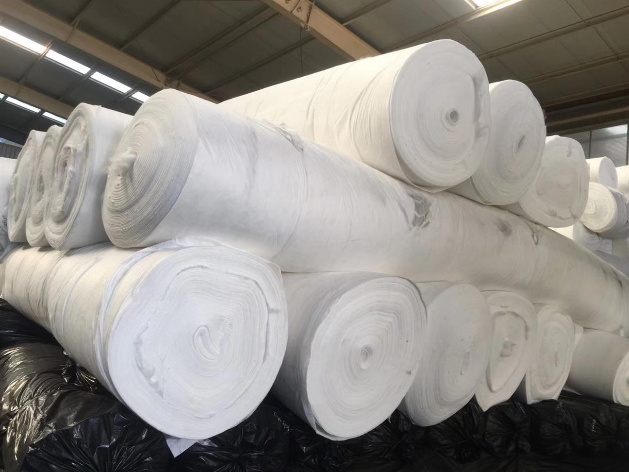 如何增强蜜桃永久免费布与周围介质的接触面黏结力