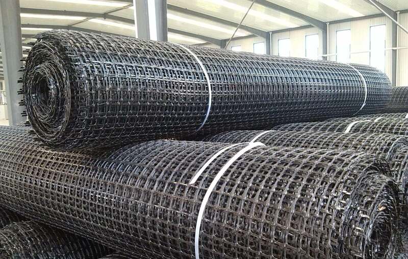 首层填料的厚度达到要求且碾压密实即可施工蜜桃永久免费格栅