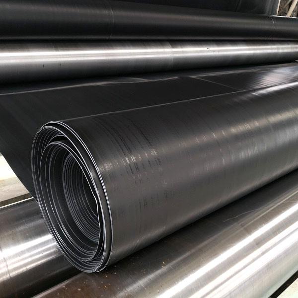 高密度聚乙烯蜜桃永久免费膜铺设施工工艺层检查现场测量